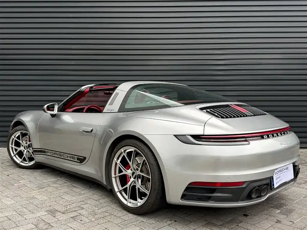 Porsche 911 2022 из CN, фото 3