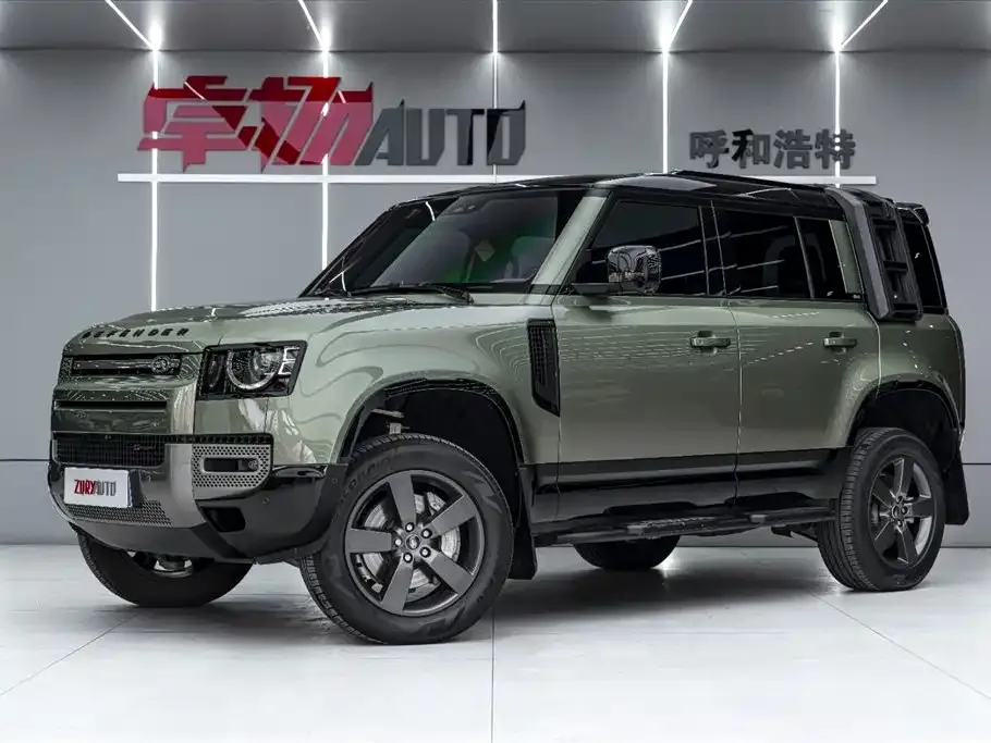 Land Rover Defender — фото 1