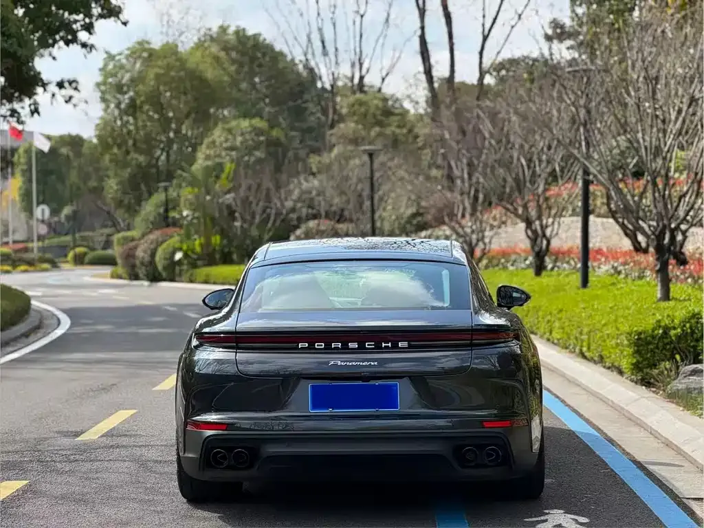 Porsche Panamera — фото 6