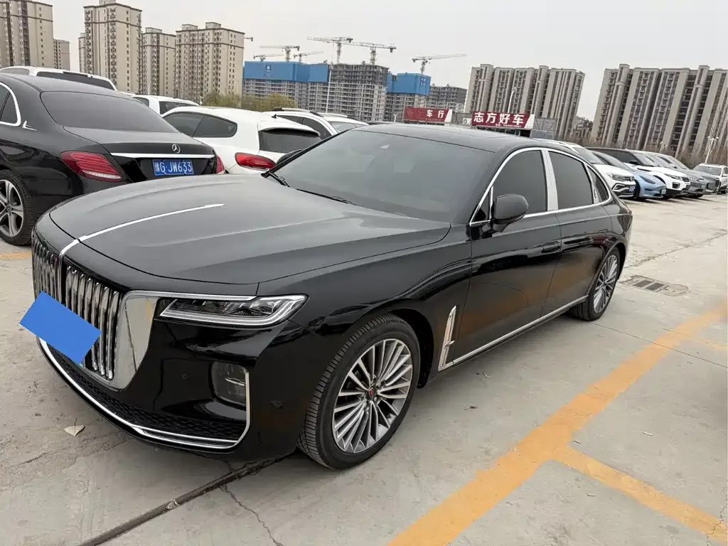 Hongqi H9 — фото 1