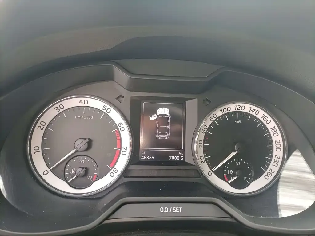 Skoda Octavia — фото 3