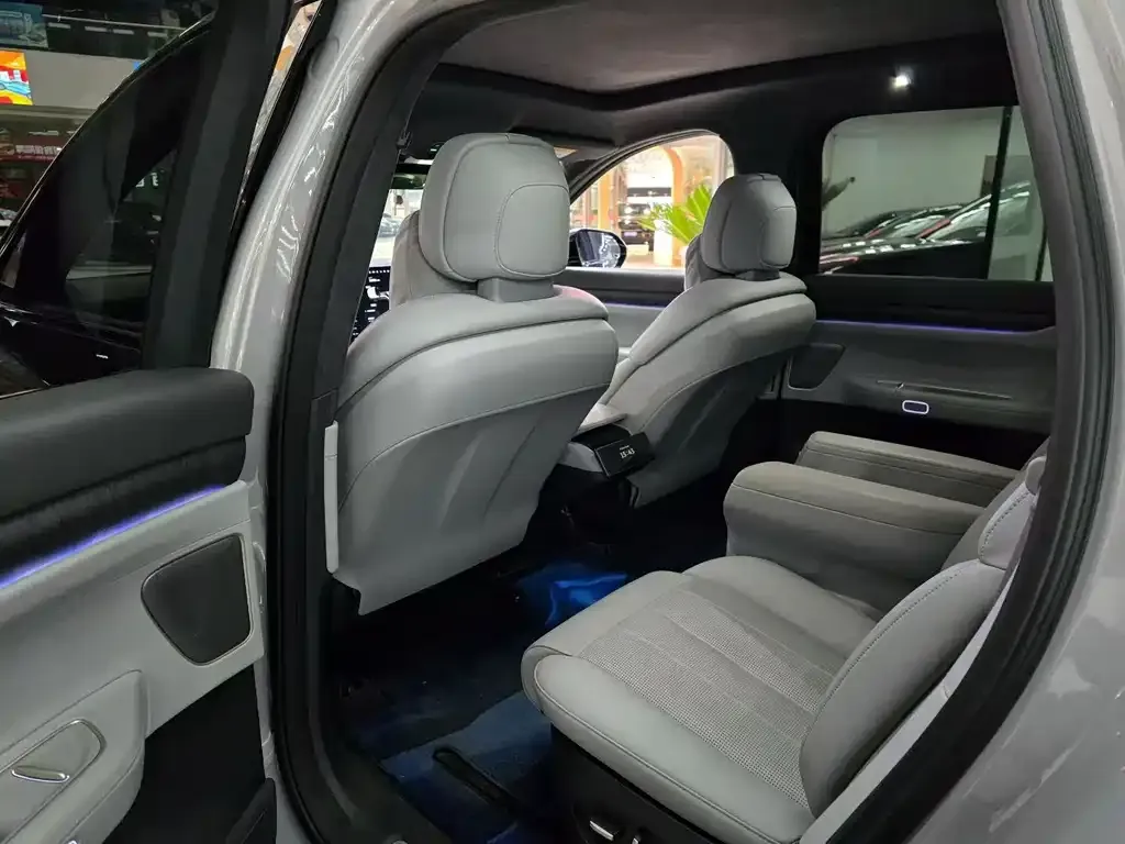 NIO ES8 2025 из CN, фото 6