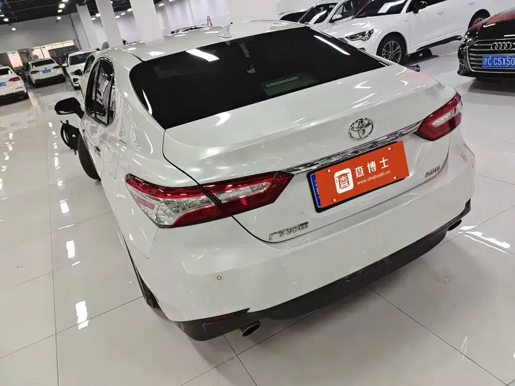 Toyota Camry 2022 из CN, фото 10