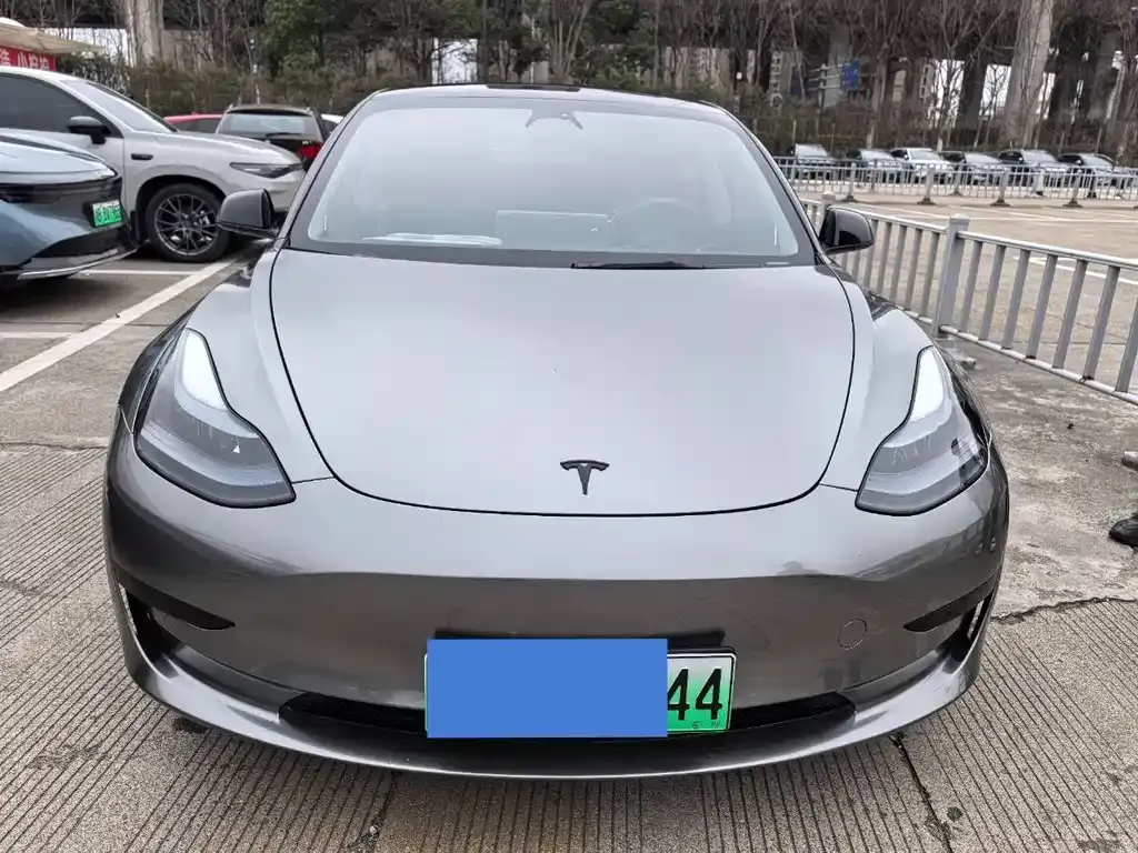Tesla Model 3 2023 из CN, фото 3