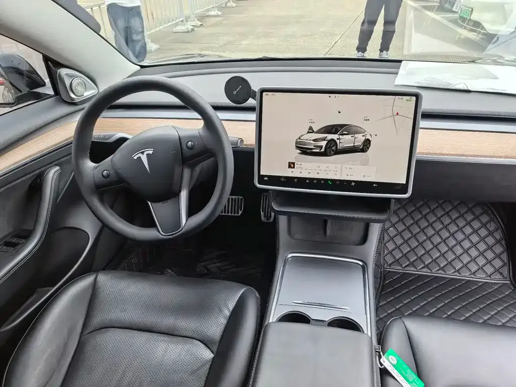 Tesla Model 3 2023 из CN, фото 7