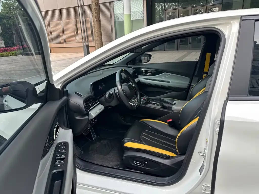 GAC Motor Shadow Leopard — фото 3