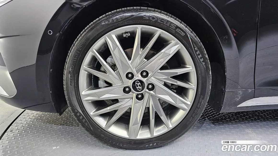 Hyundai Grandeur 2023 из KR, фото 6