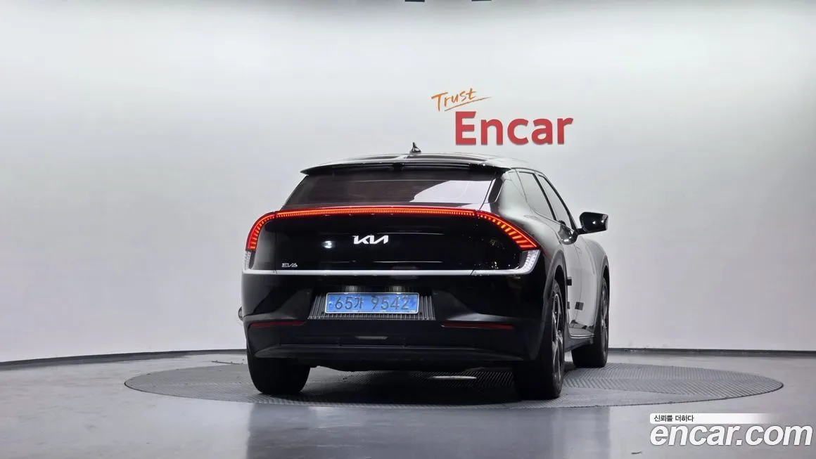 Kia EV6 — фото 3