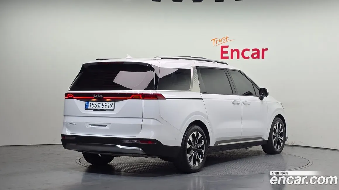 Kia Carnival 2023 из KR, фото 5