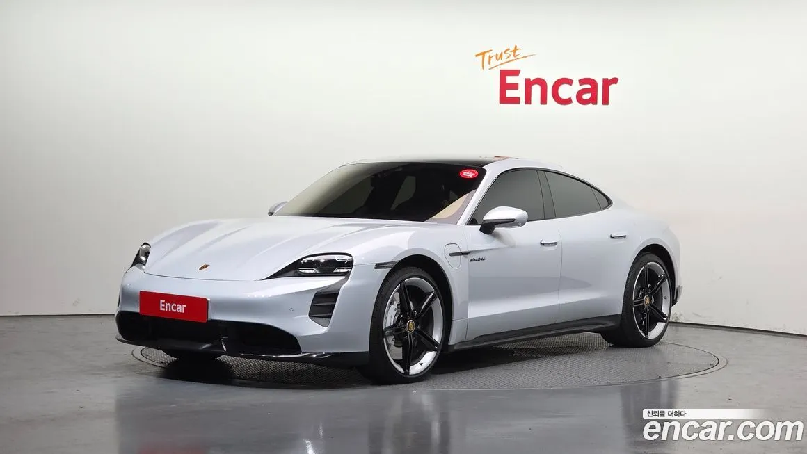 Porsche Taycan 2024 из KR, фото 1