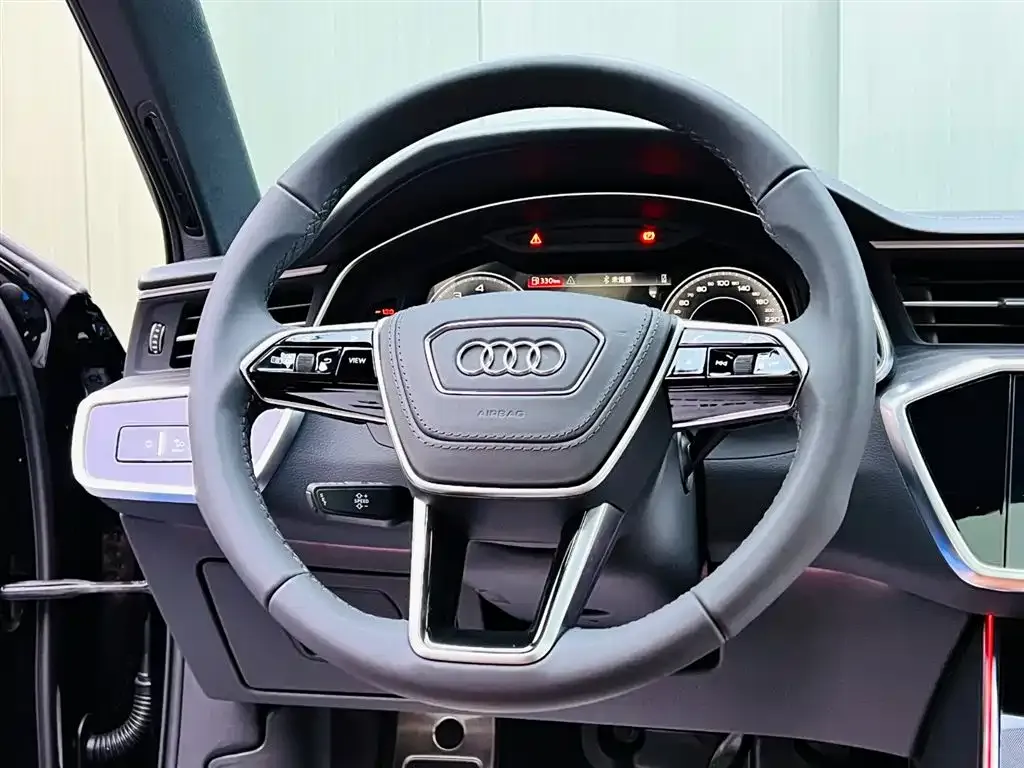 Audi A6L — фото 3