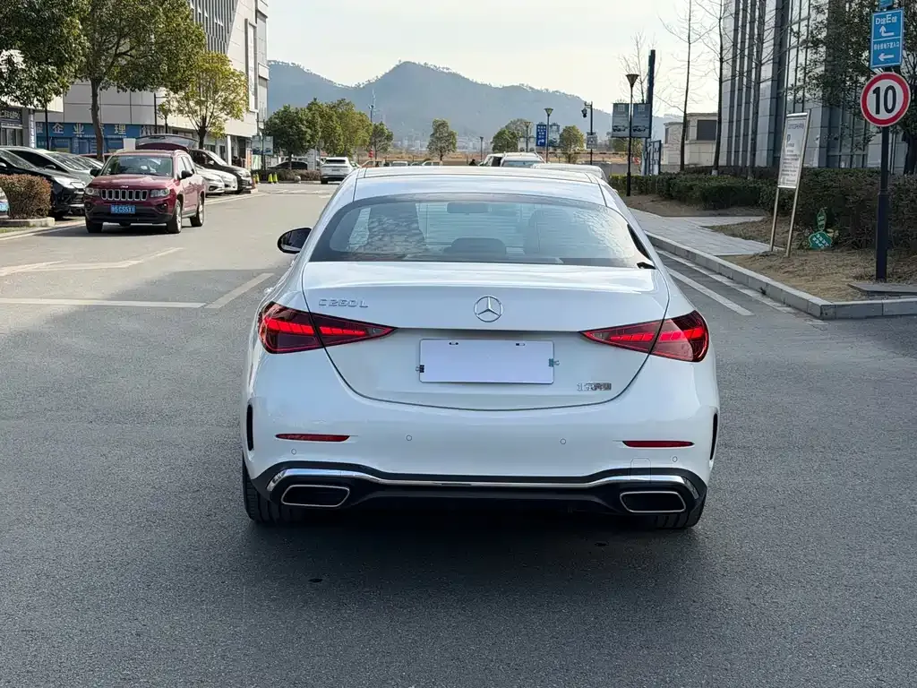 Mercedes-Benz C-Class 2024 из CN, фото 9