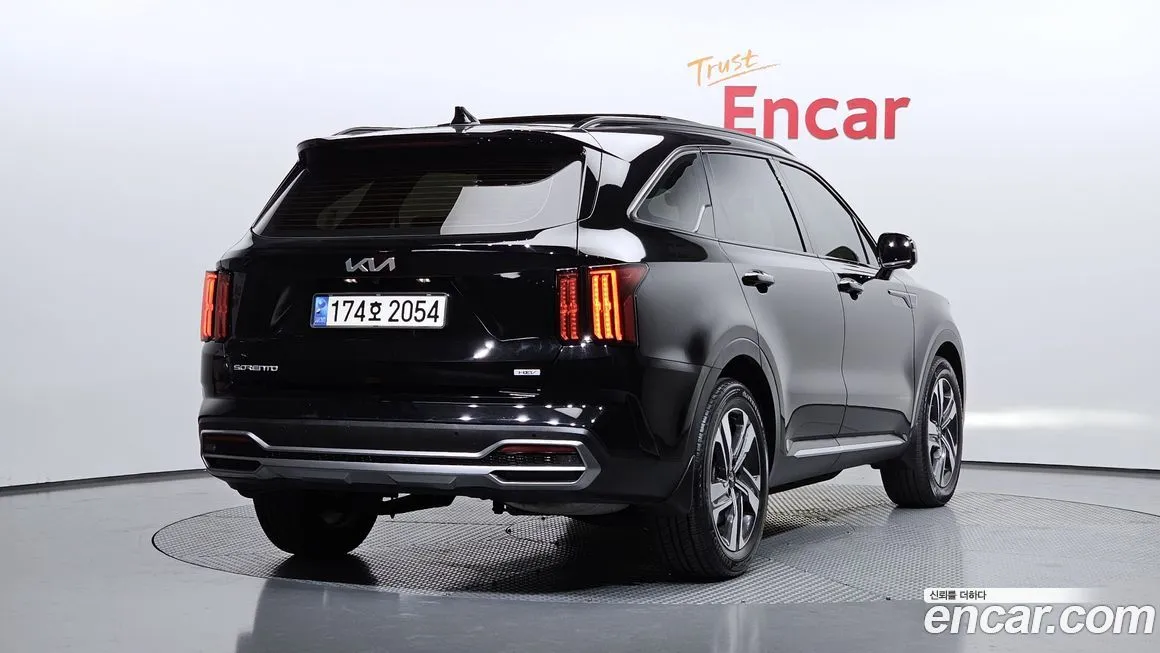 Kia Sorento — фото 10