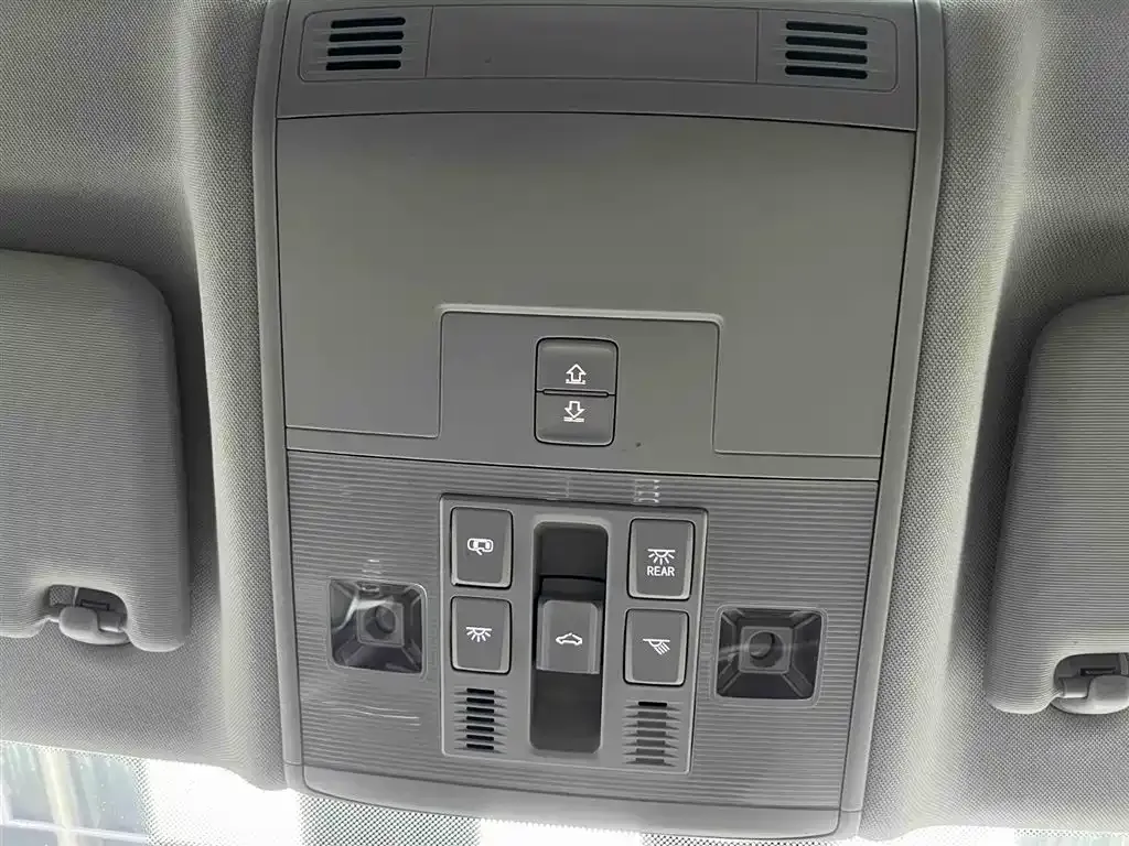 Volkswagen Sagitar 2021 из CN, фото 5