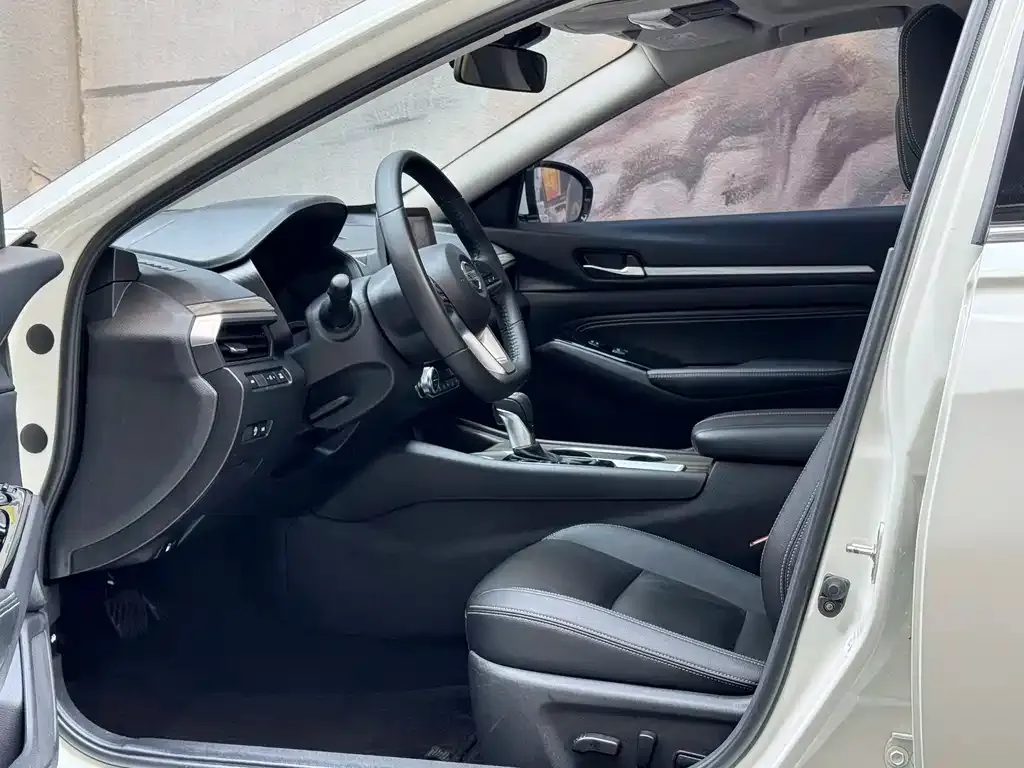 Nissan Teana — фото 3