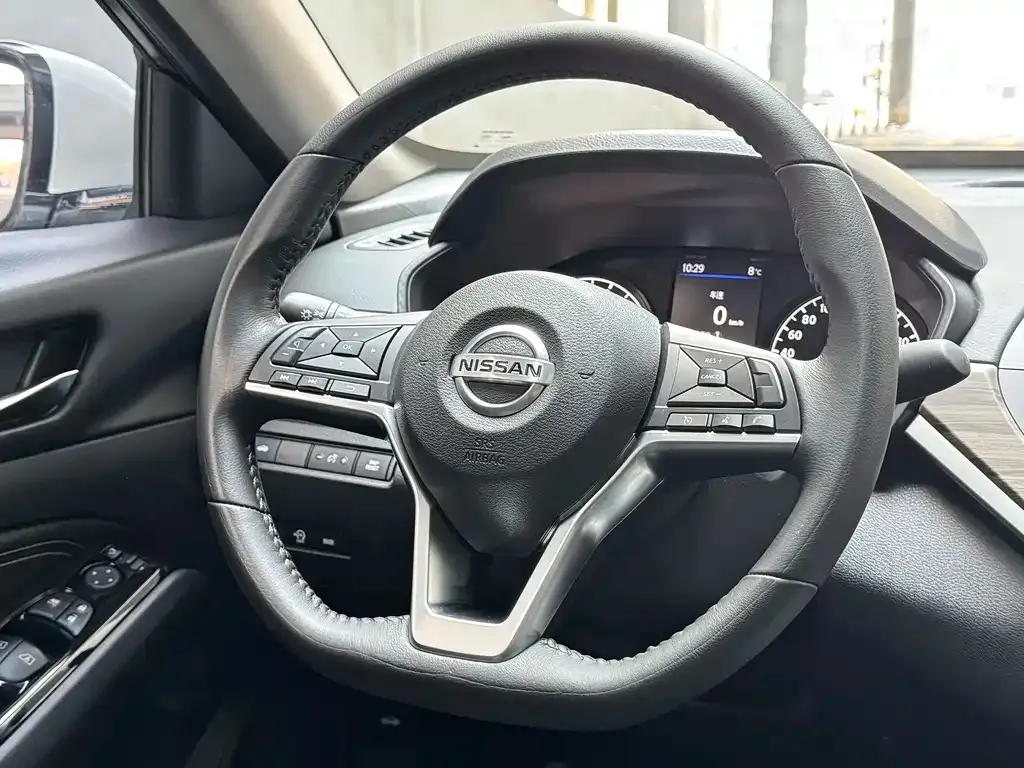 Nissan Teana — фото 8