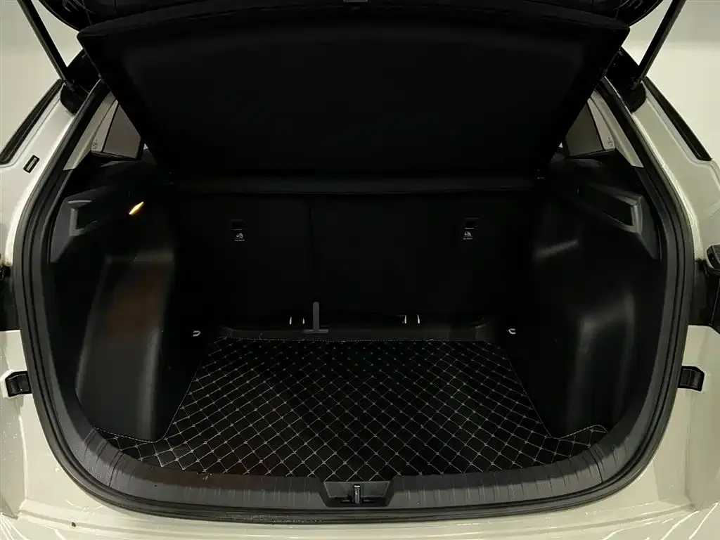Skoda Kamiq 2022 из CN, фото 3