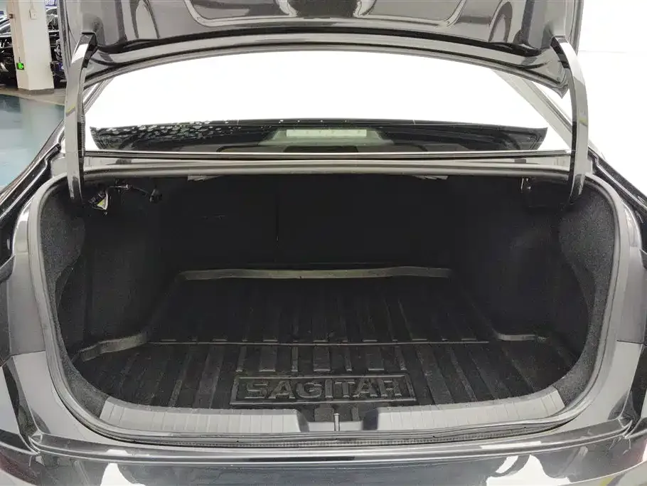 Volkswagen Sagitar 2021 из CN, фото 6