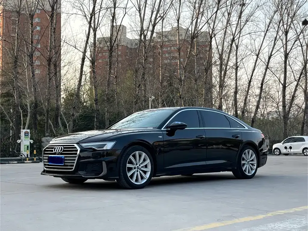 Audi A6L 2022 из CN, фото 1