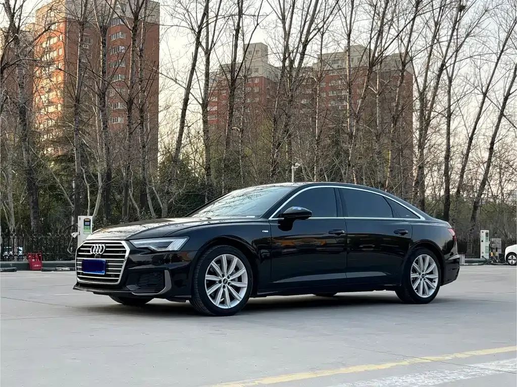 Audi A6L 2022 из CN, фото 10