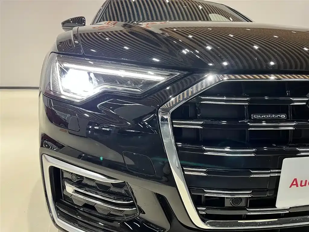 Audi A6L — фото 5