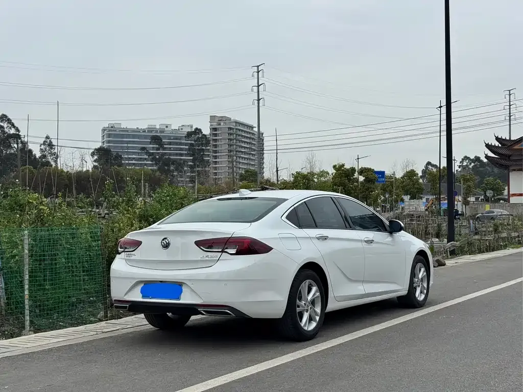 Buick Regal 2021 из CN, фото 3