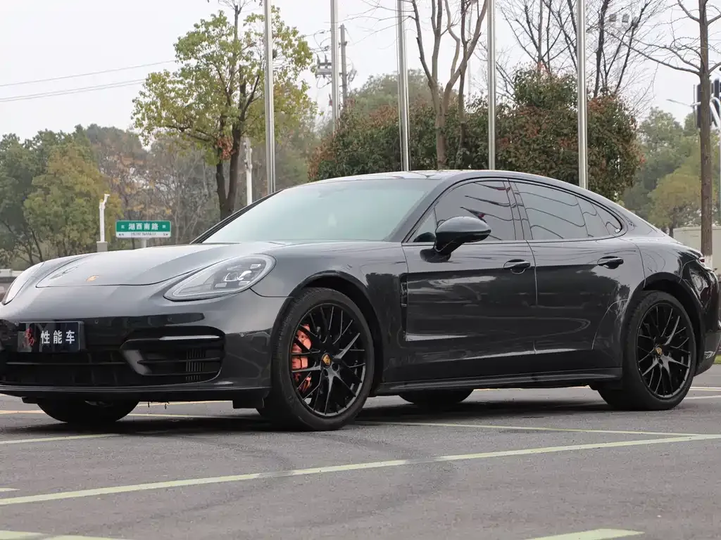 Porsche Panamera — фото 7