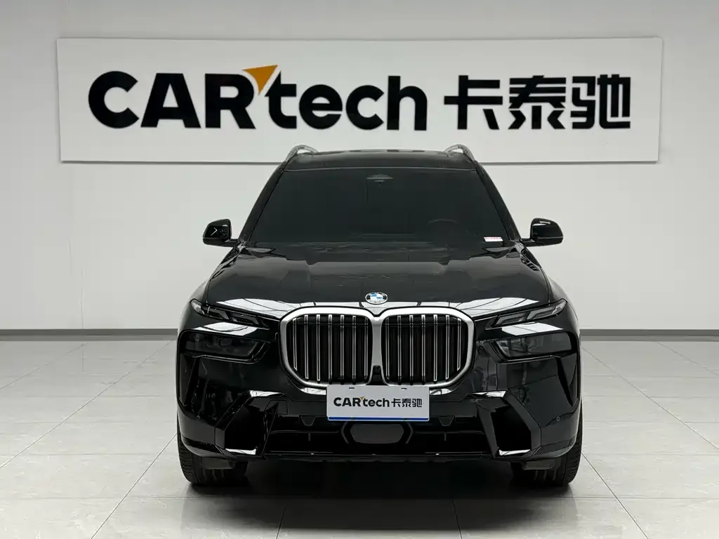 BMW X7 2023 из CN, фото 2