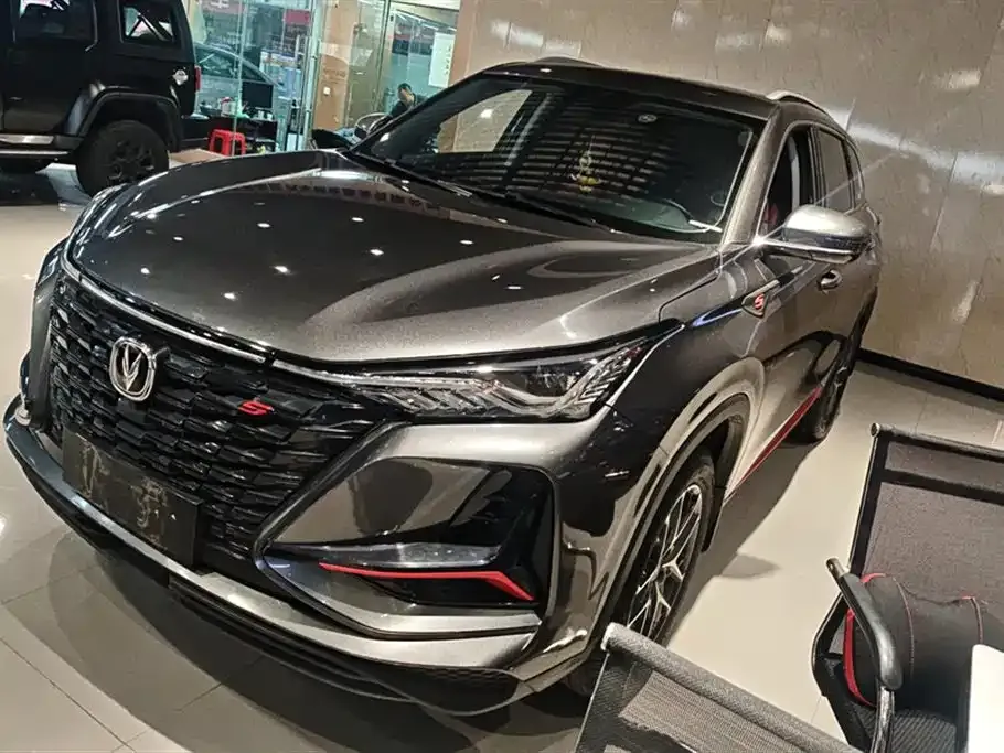 Changan CS75PLUS — фото 1