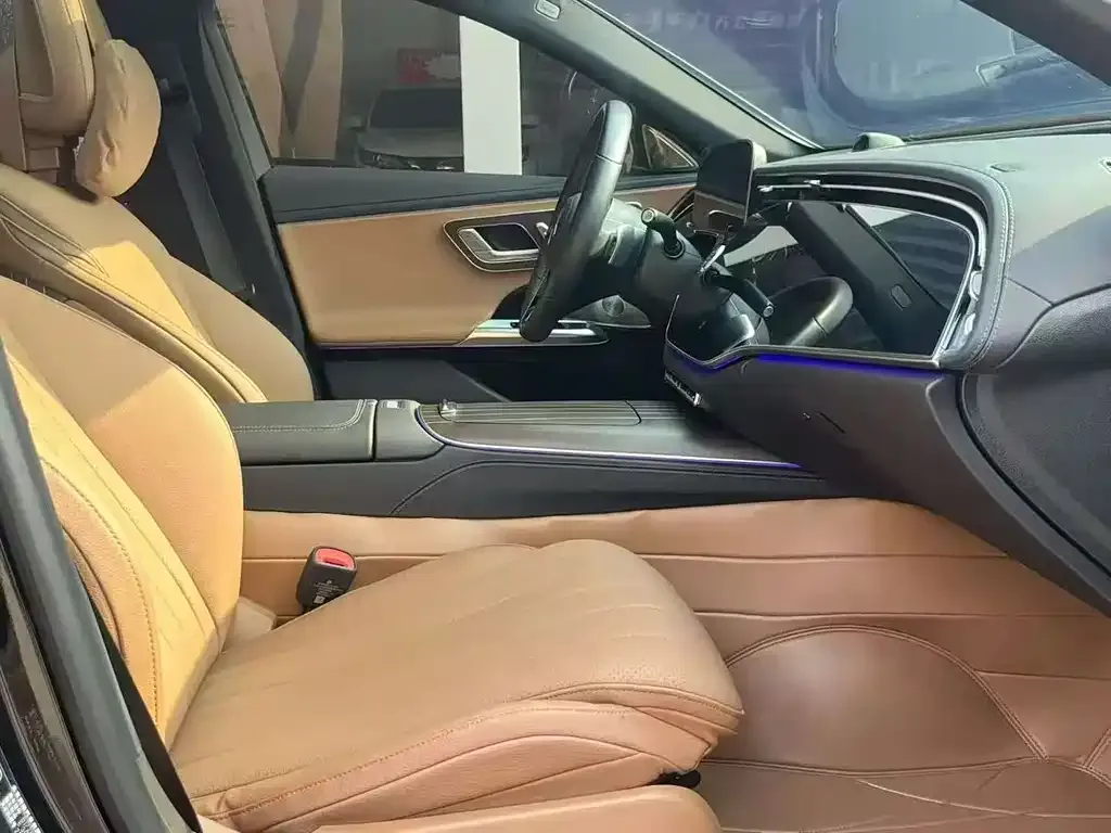 Mercedes-Benz E-Class 2024 из CN, фото 8