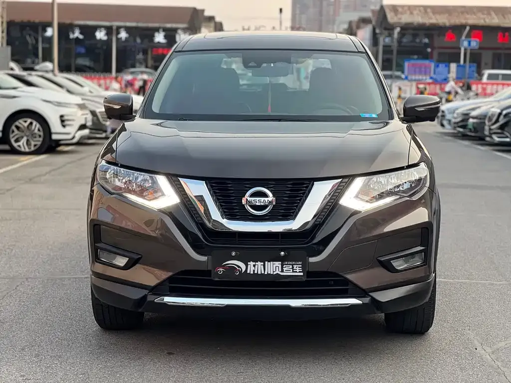 Nissan X-Trail 2021 из CN, фото 3