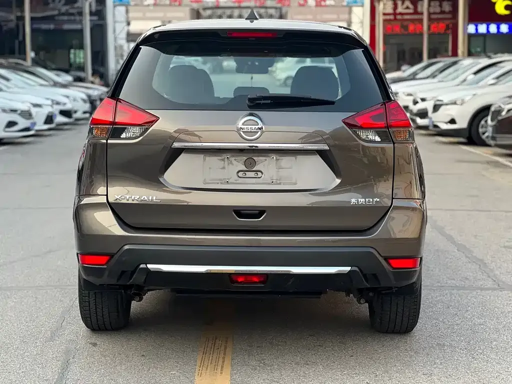 Nissan X-Trail 2021 из CN, фото 2
