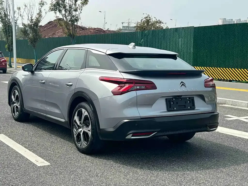 Citroen C5 X 2021 из CN, фото 5