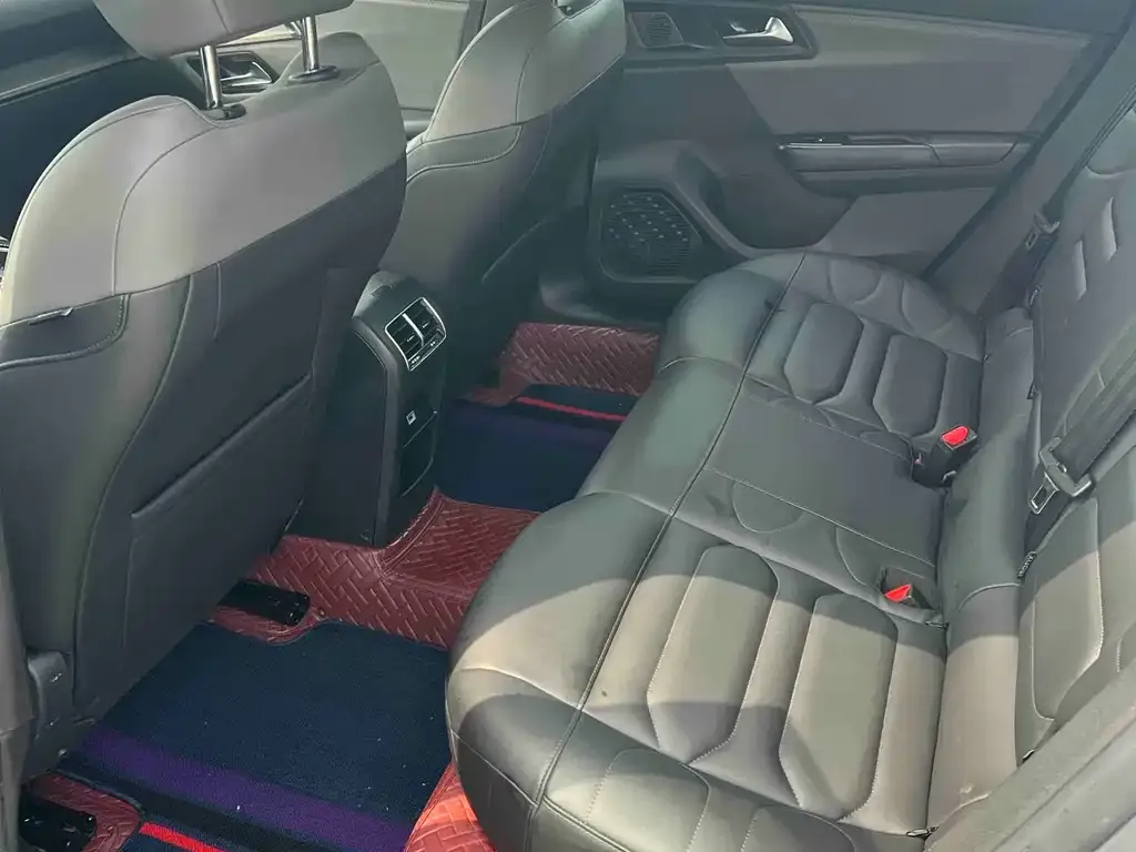 Citroen C5 X 2021 из CN, фото 3