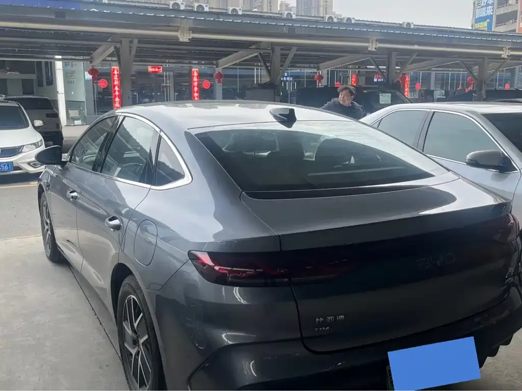 BYD Qin L 2025 из CN, фото 4