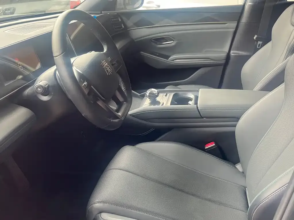 BYD Qin L 2025 из CN, фото 5
