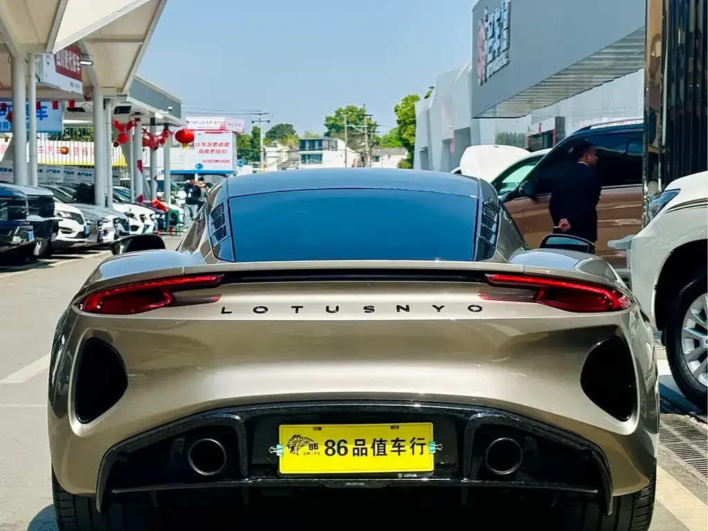 Lotus Emira 2024 из CN, фото 4