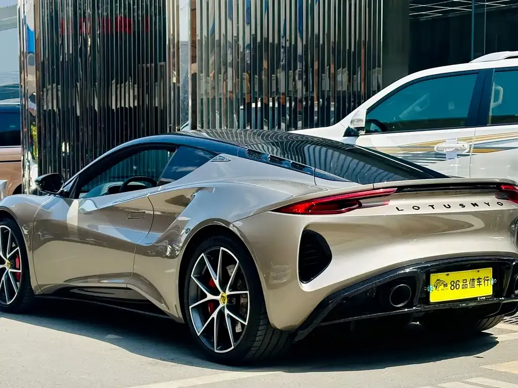 Lotus Emira 2024 из CN, фото 10
