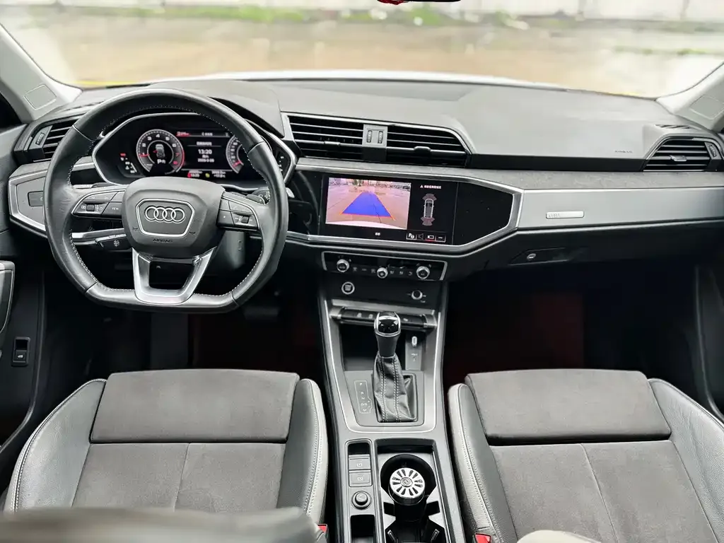 Audi Q3 2022 из CN, фото 4