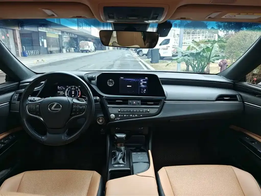 Lexus ES 2022 из CN, фото 7