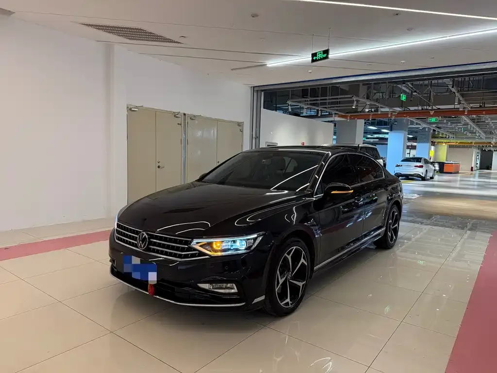 Volkswagen Magotan 2024 из CN, фото 1