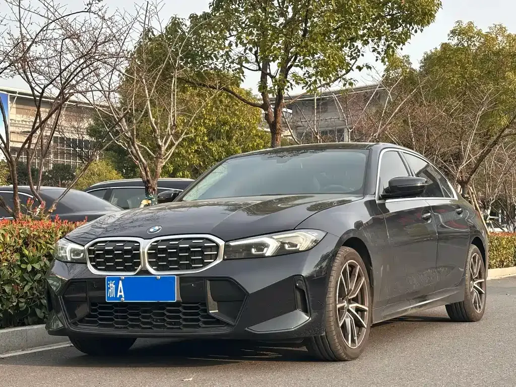 BMW 3 Series — фото 1