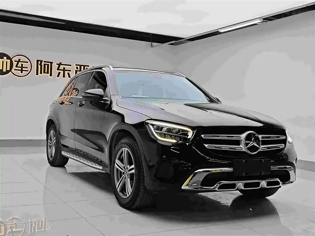 Mercedes-Benz GLC — фото 8