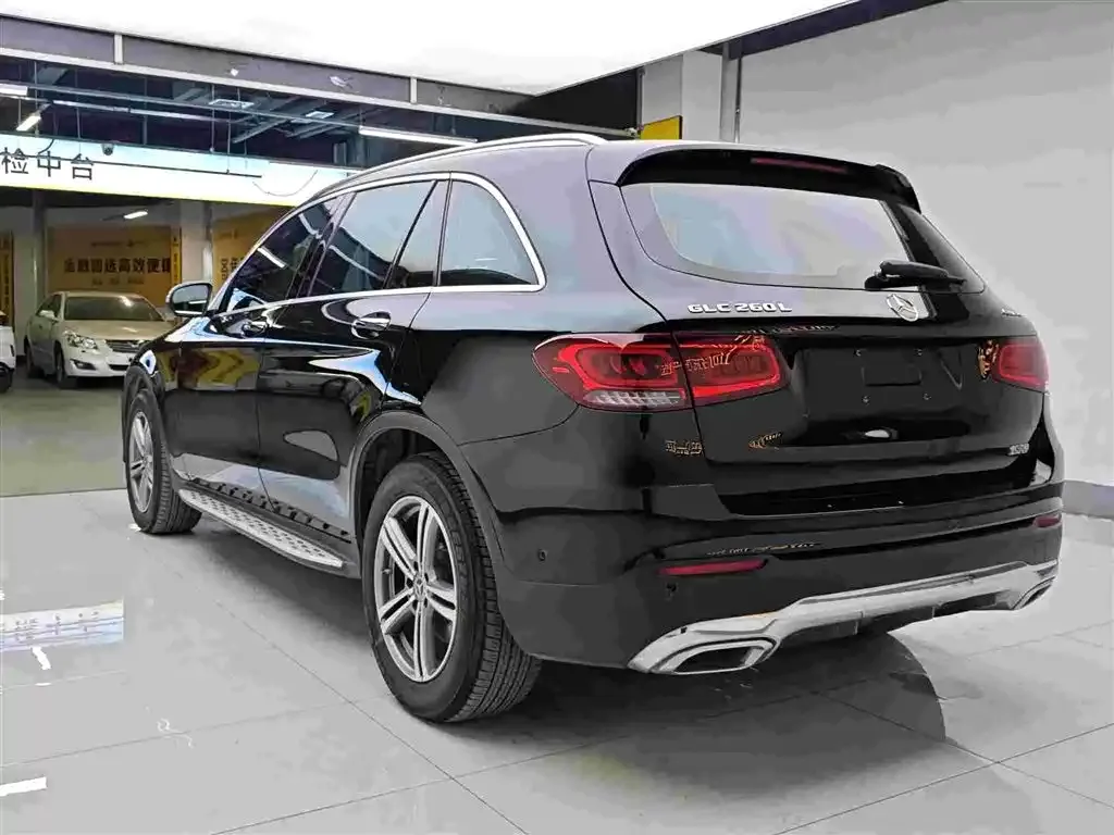 Mercedes-Benz GLC — фото 5