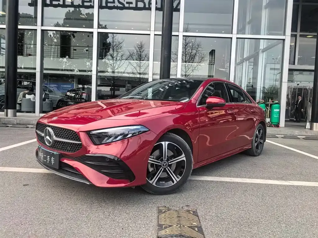 Mercedes-Benz A-Class 2023 из CN, фото 1