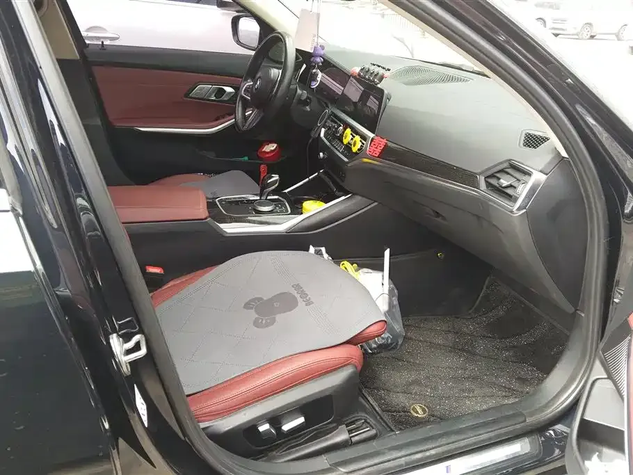 BMW 3 Series 2021 из CN, фото 9