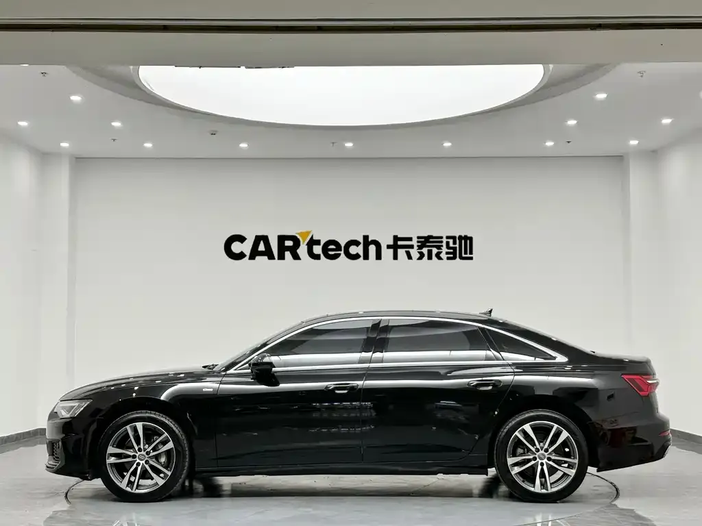 Audi A6L 2022 из CN, фото 3