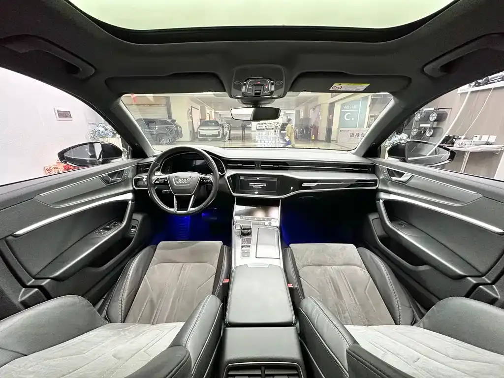 Audi A6L 2022 из CN, фото 7