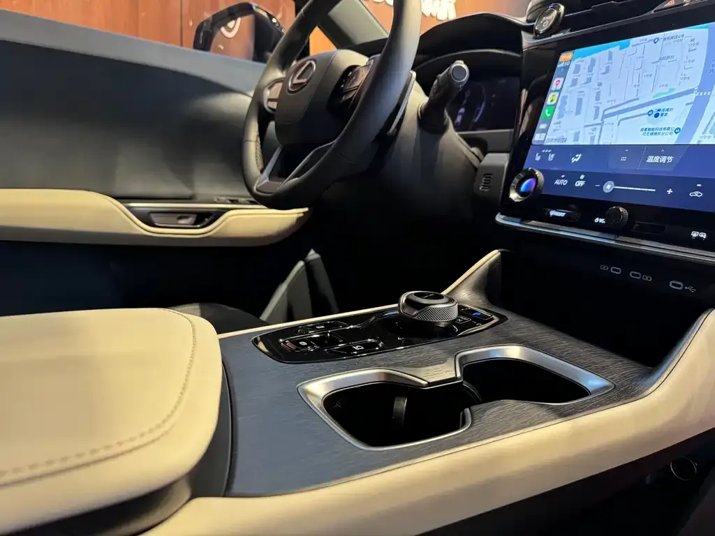 Lexus RZ 2023 из CN, фото 6