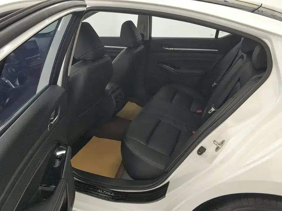 Nissan Teana 2021 из CN, фото 8